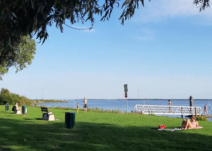 Дом отдыха Holiday Tuinzicht Zuid-Beijerland